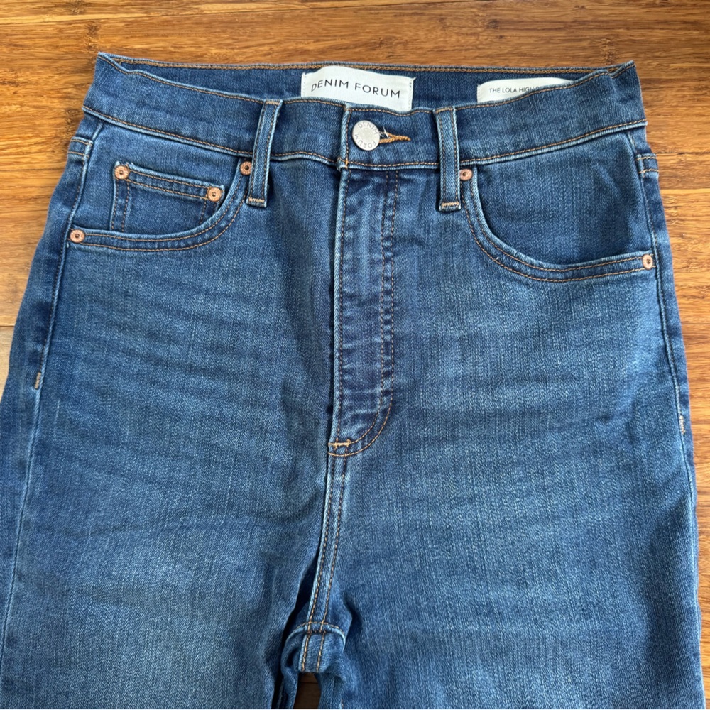 ARITIZIA Denim Forum Lola High Rise Skinny Jeans - GREAT CONDITION